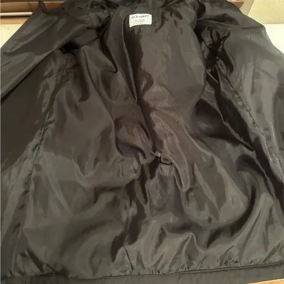 OLD NAVY Black Puffer Jacket. Attached Hood Elastic Waist Full Zip Size XS - Picture 9 of 13
